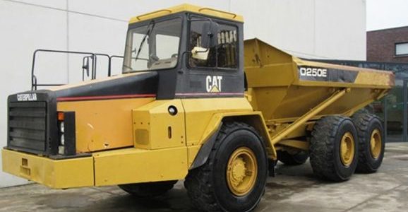 Used Caterpillar D250E Dump Truck 1996 for sale