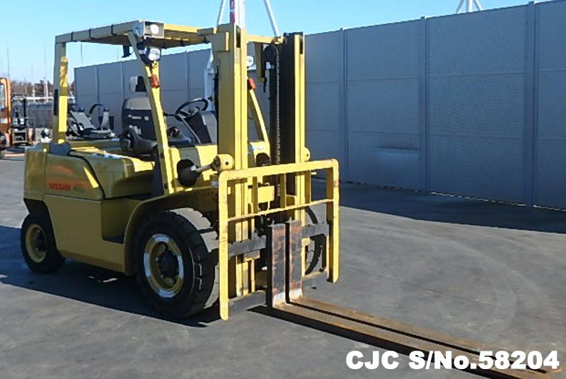 Nissan forklifts