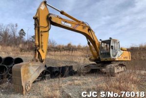 Kato HD-1023 Excavator